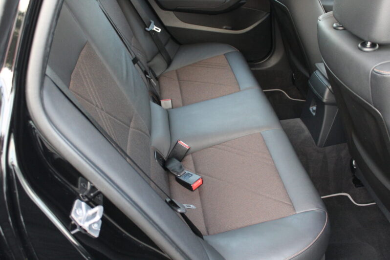 BMW X1 sDrive 18i High Executive Automaat volledig