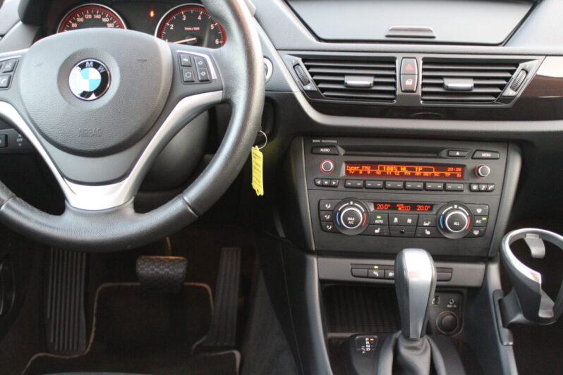 BMW X1 sDrive 18i High Executive Automaat volledig