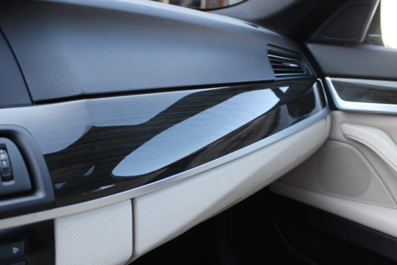 BMW 520i Touring Automaat High Executive Luxury-Line volledig