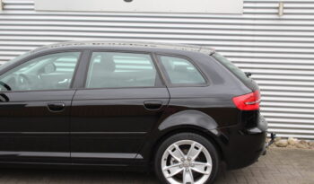 AUDI A3 1.6 Ambition 5drs volledig
