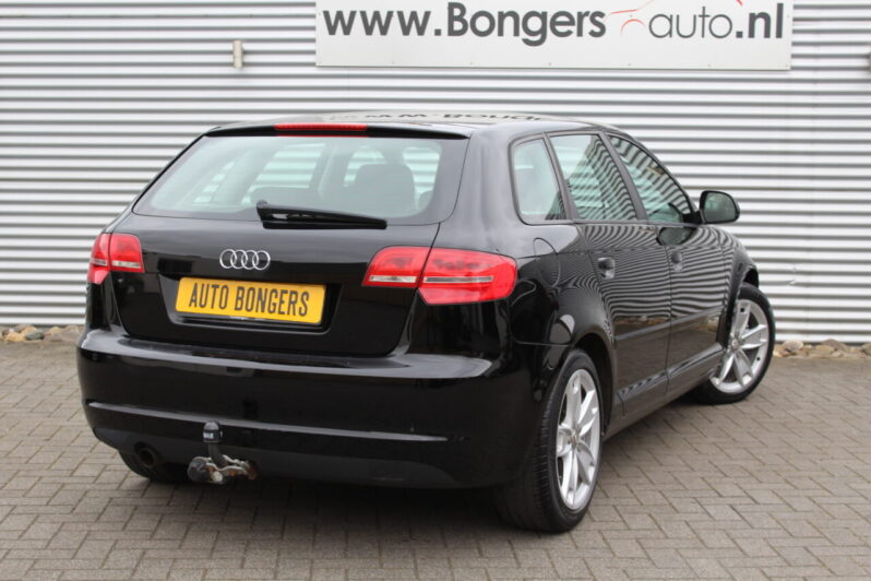 AUDI A3 1.6 Ambition 5drs volledig