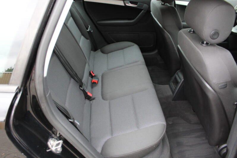 AUDI A3 1.6 Ambition 5drs volledig