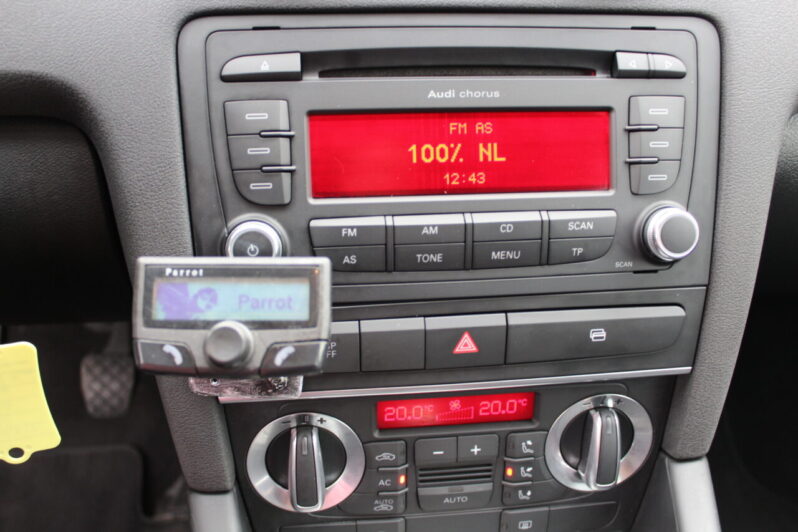 AUDI A3 1.6 Ambition 5drs volledig