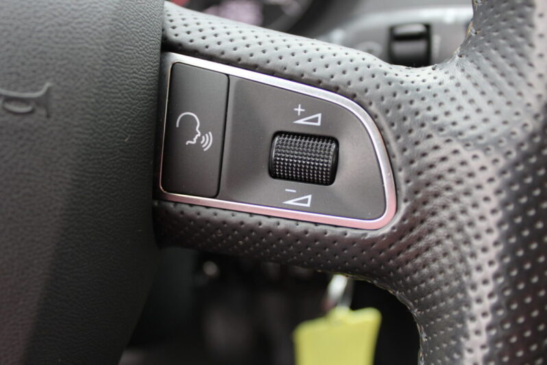 AUDI A3 1.6 Ambition 5drs volledig