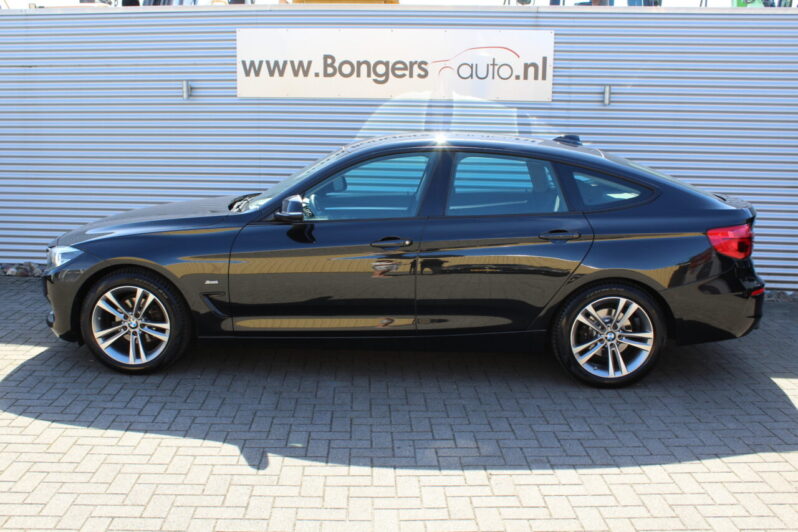 BMW 320i GT Sport-Line Automaat volledig