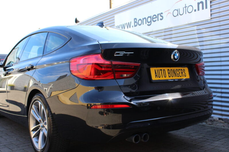 BMW 320i GT Sport-Line Automaat volledig