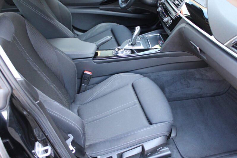 BMW 320i GT Sport-Line Automaat volledig