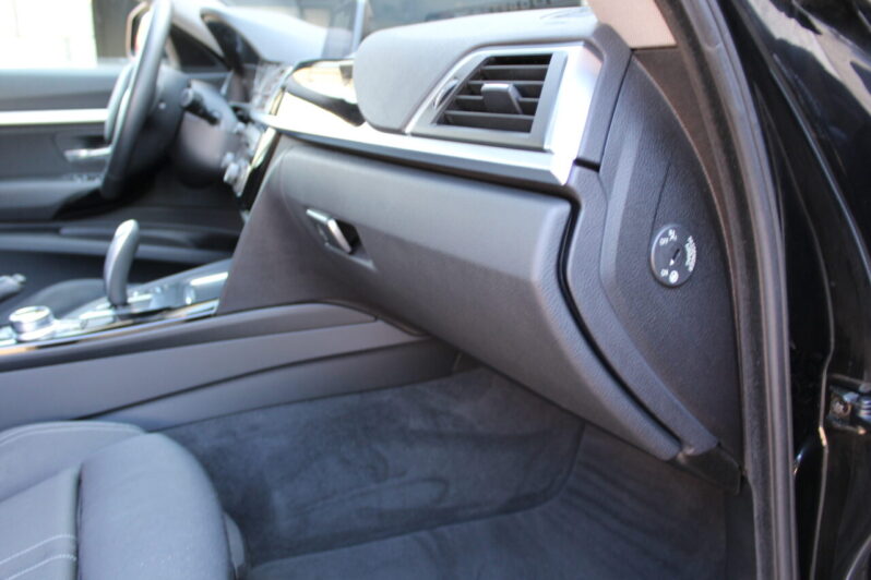 BMW 320i GT Sport-Line Automaat volledig