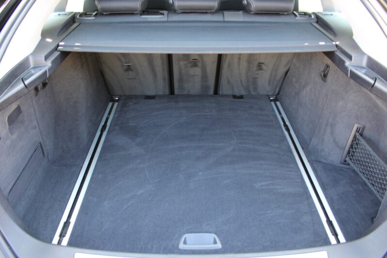 BMW 320i GT Sport-Line Automaat volledig