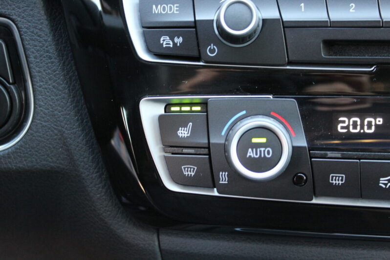 BMW 320i GT Sport-Line Automaat volledig