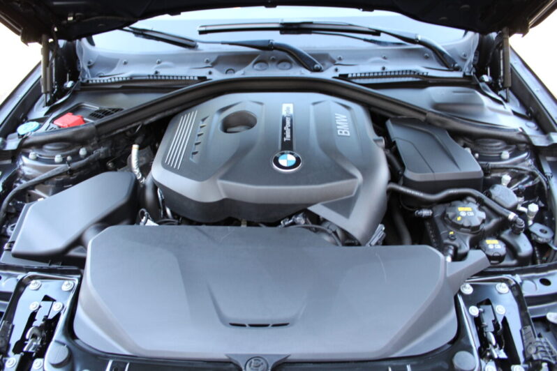 BMW 320i GT Sport-Line Automaat volledig