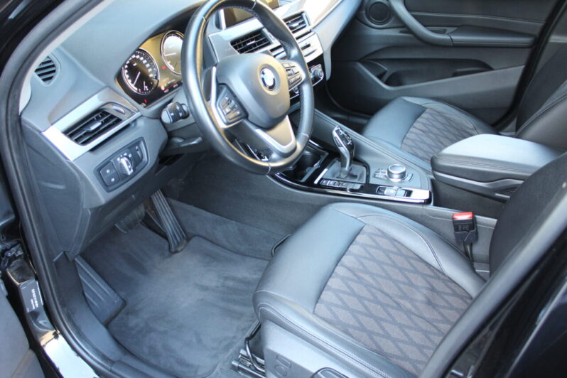 BMW X1 sDrive 20i xLine Automaat volledig