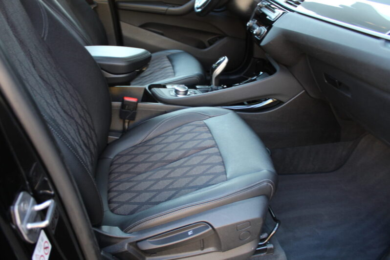 BMW X1 sDrive 20i xLine Automaat volledig