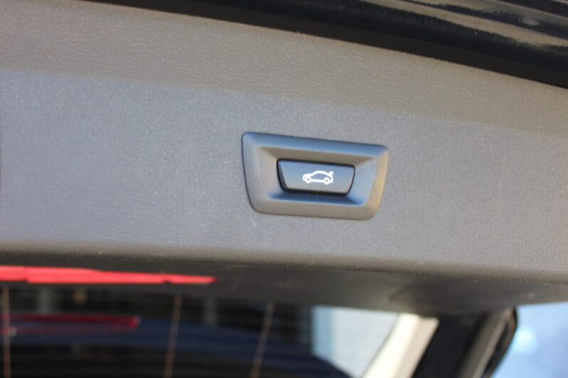 BMW X1 sDrive 20i xLine Automaat volledig