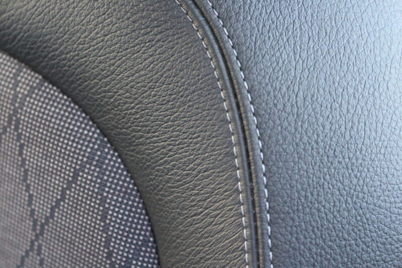 BMW X1 sDrive 20i xLine Automaat volledig