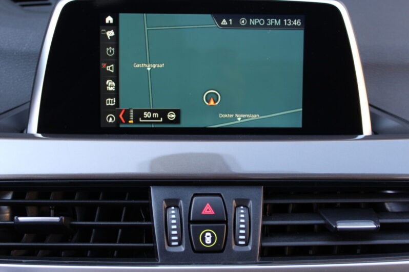 BMW X1 sDrive 20i xLine Automaat volledig