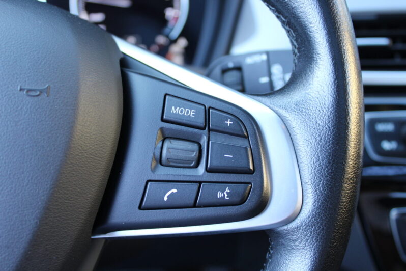 BMW X1 sDrive 20i xLine Automaat volledig