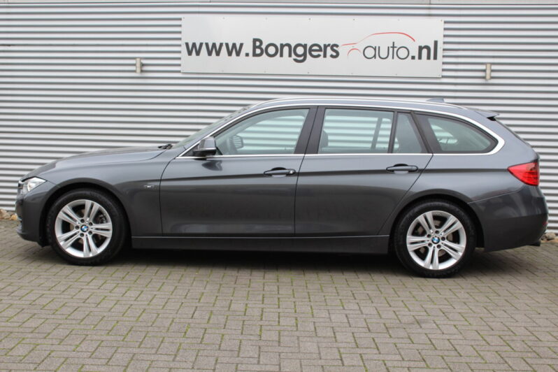 BMW 320i Touring High Executive Automaat volledig