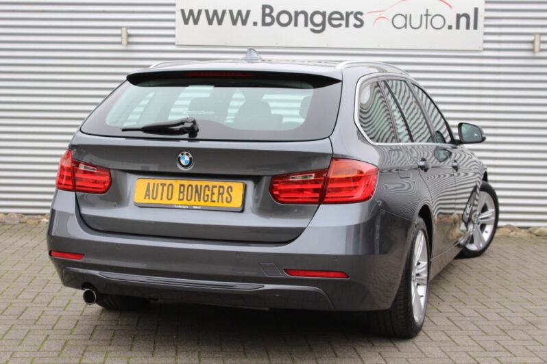 BMW 320i Touring High Executive Automaat volledig