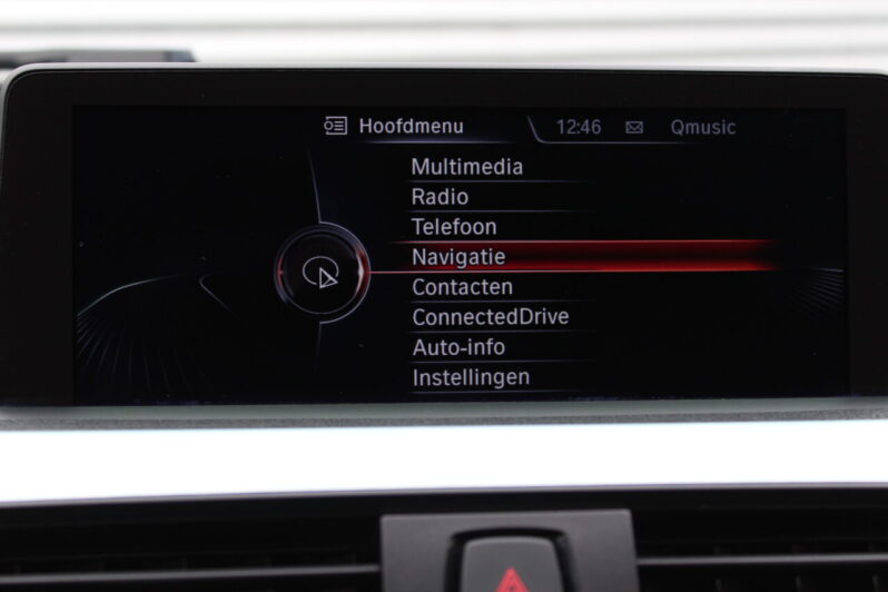 BMW 320i Touring High Executive Automaat volledig