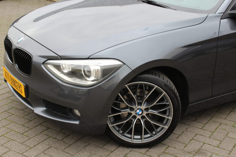 BMW 116i Executive volledig