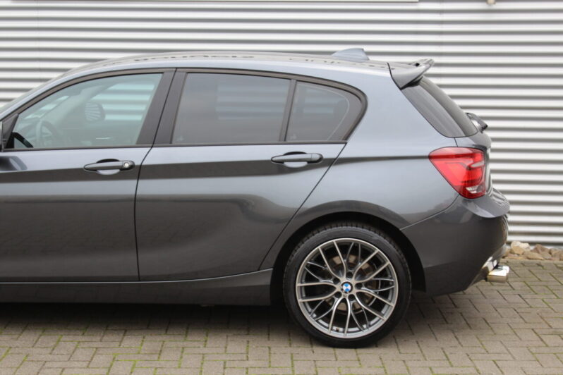 BMW 116i Executive volledig