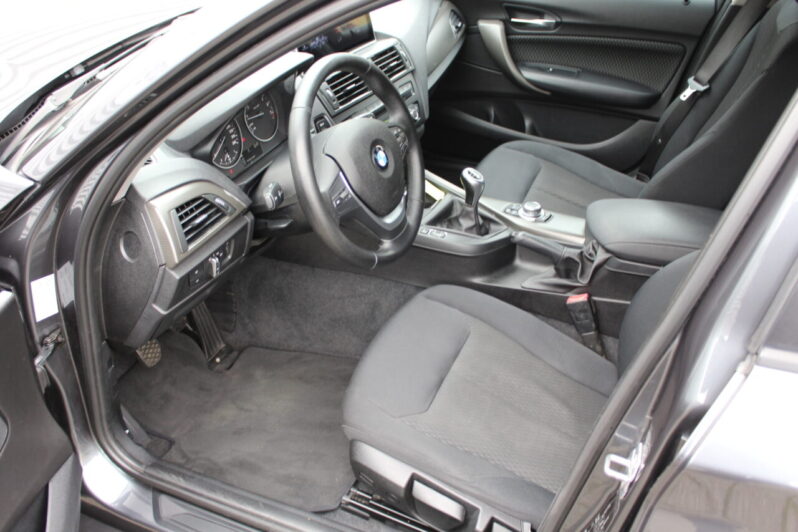 BMW 116i Executive volledig