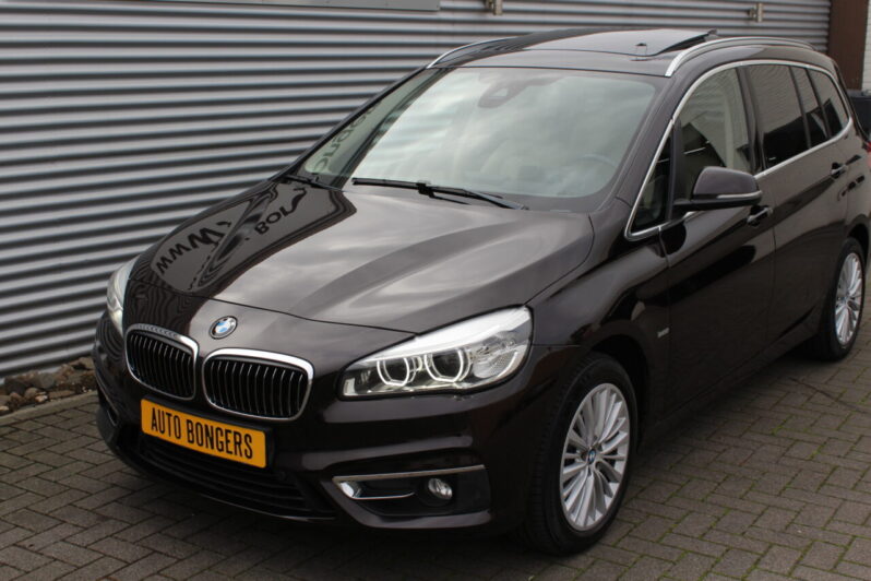 BMW 218i Gran Tourer Luxury Line Automaat volledig