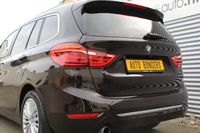 BMW 218i Gran Tourer Luxury Line Automaat volledig