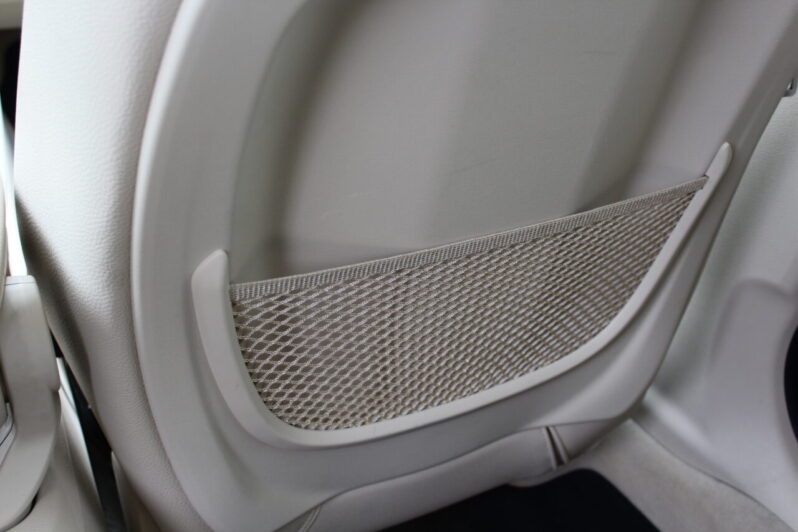 BMW 218i Gran Tourer Luxury Line Automaat volledig