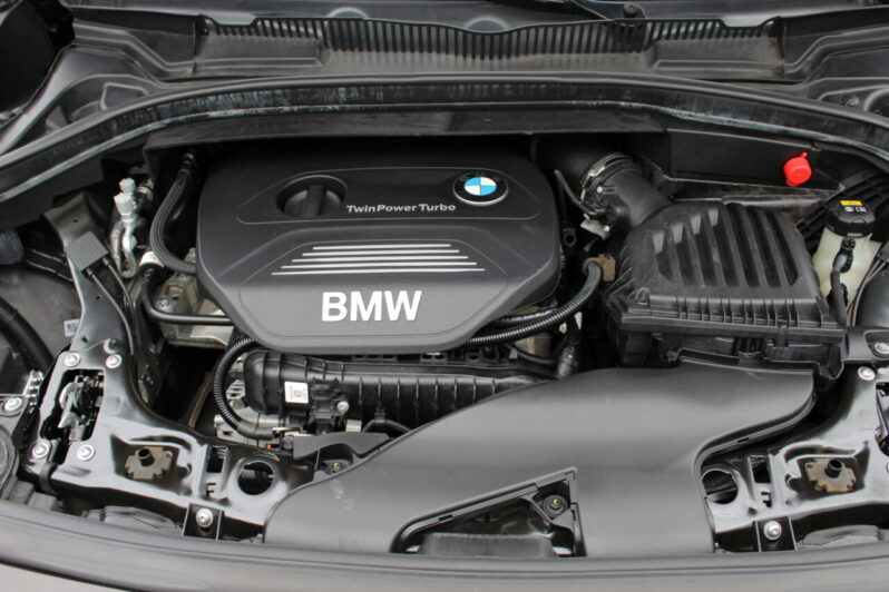 BMW 218i Gran Tourer Luxury Line Automaat volledig