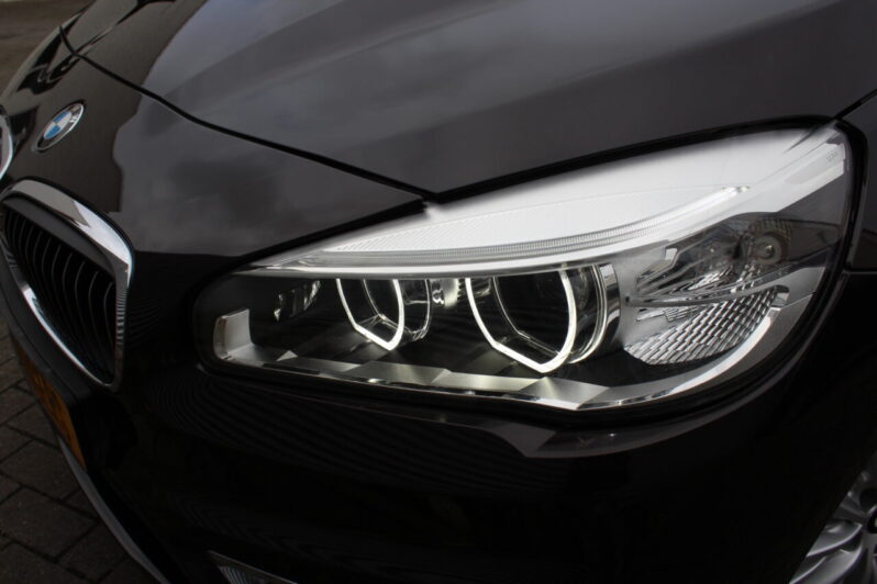BMW 218i Gran Tourer Luxury Line Automaat volledig