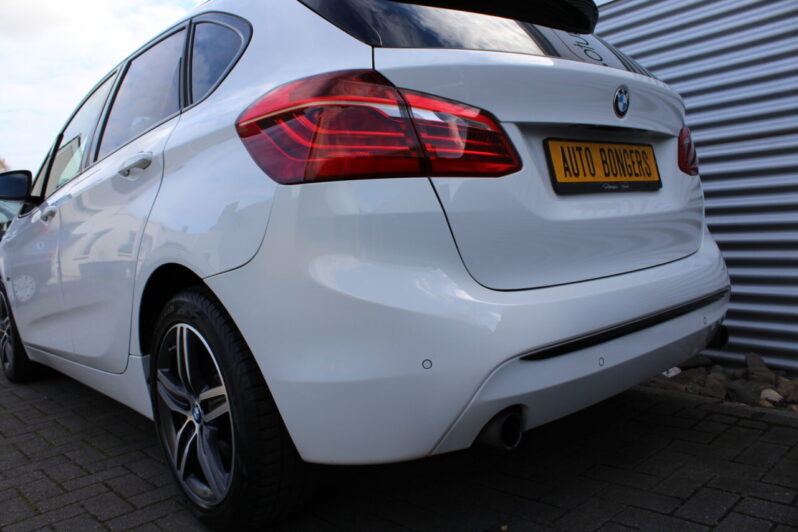 BMW  220i Active Tourer Sport-Line Automaat volledig