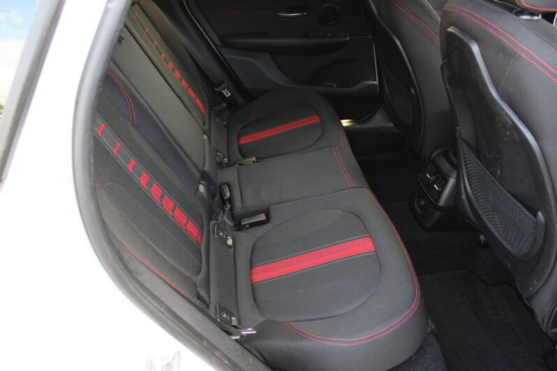 BMW  220i Active Tourer Sport-Line Automaat volledig