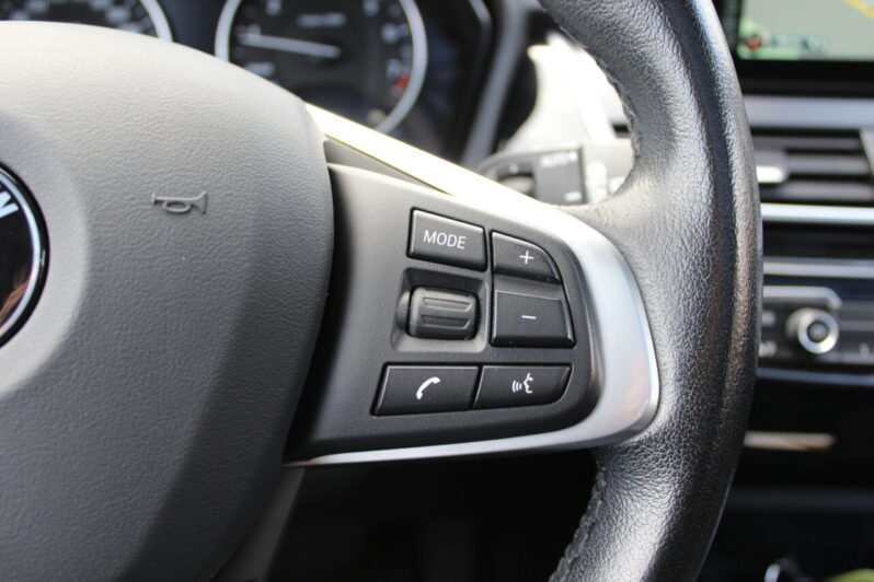 BMW  220i Active Tourer Sport-Line Automaat volledig