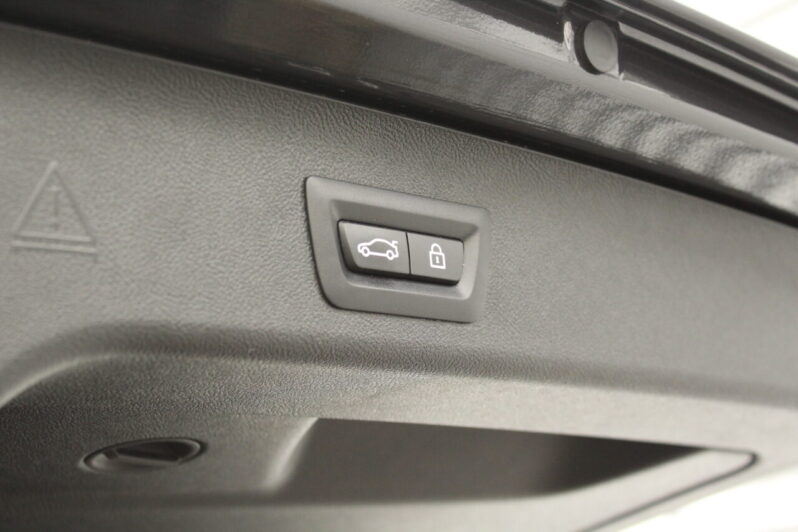 BMW 520i Touring High Executive Automaat volledig