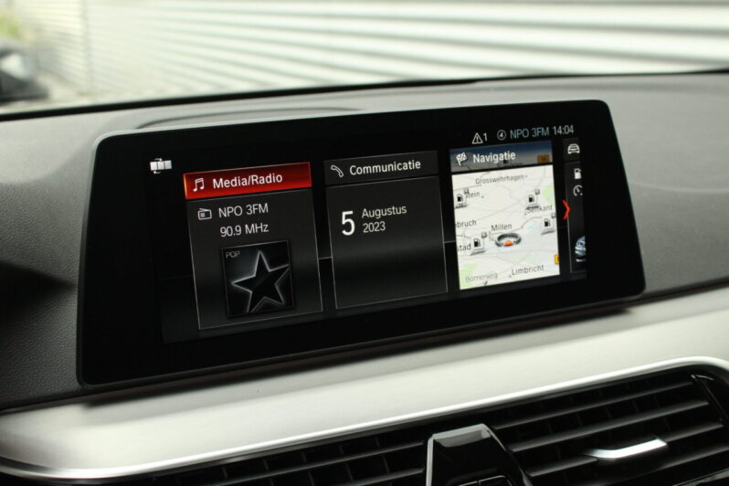 BMW 520i Touring High Executive Automaat volledig