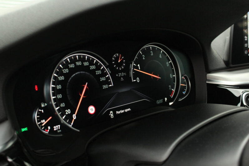 BMW 520i Touring High Executive Automaat volledig